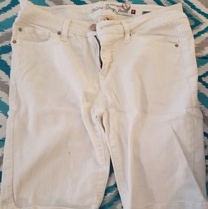 Womens Bermuda shorts